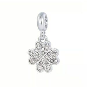 x1 Rhinestone Studded Four-leaf Clover Pendant/Charm New